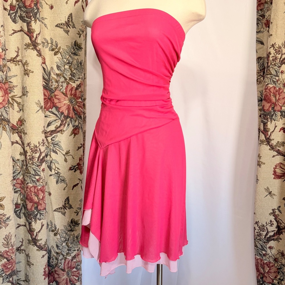 Wrapper Y2k Flowy Hot Pink Strapless Ruched Layered Mini Dress with ruffles